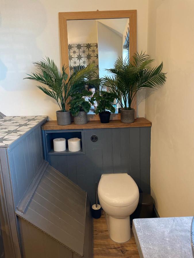 Fabulous Apartment Seconds From Beach By Whitstable-Holidays, Pudding Pan Exterior photo